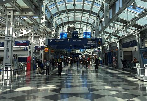 chicago o'hare airport stores